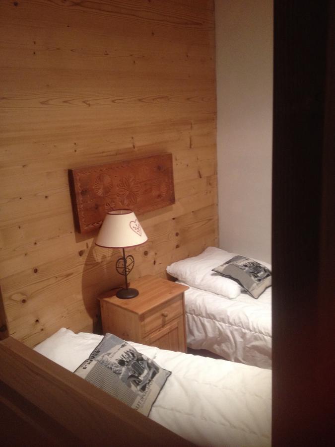 La Ferme D Emilienne Bed & Breakfast ซาล็องช์ ภายนอก รูปภาพ